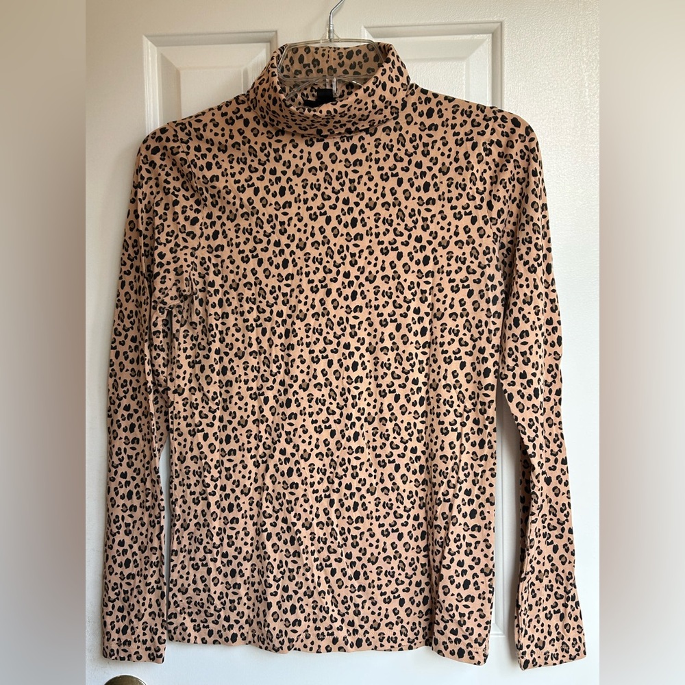 J. Crew Leopard Tissue Turtleneck XS - Picture 3 of 8